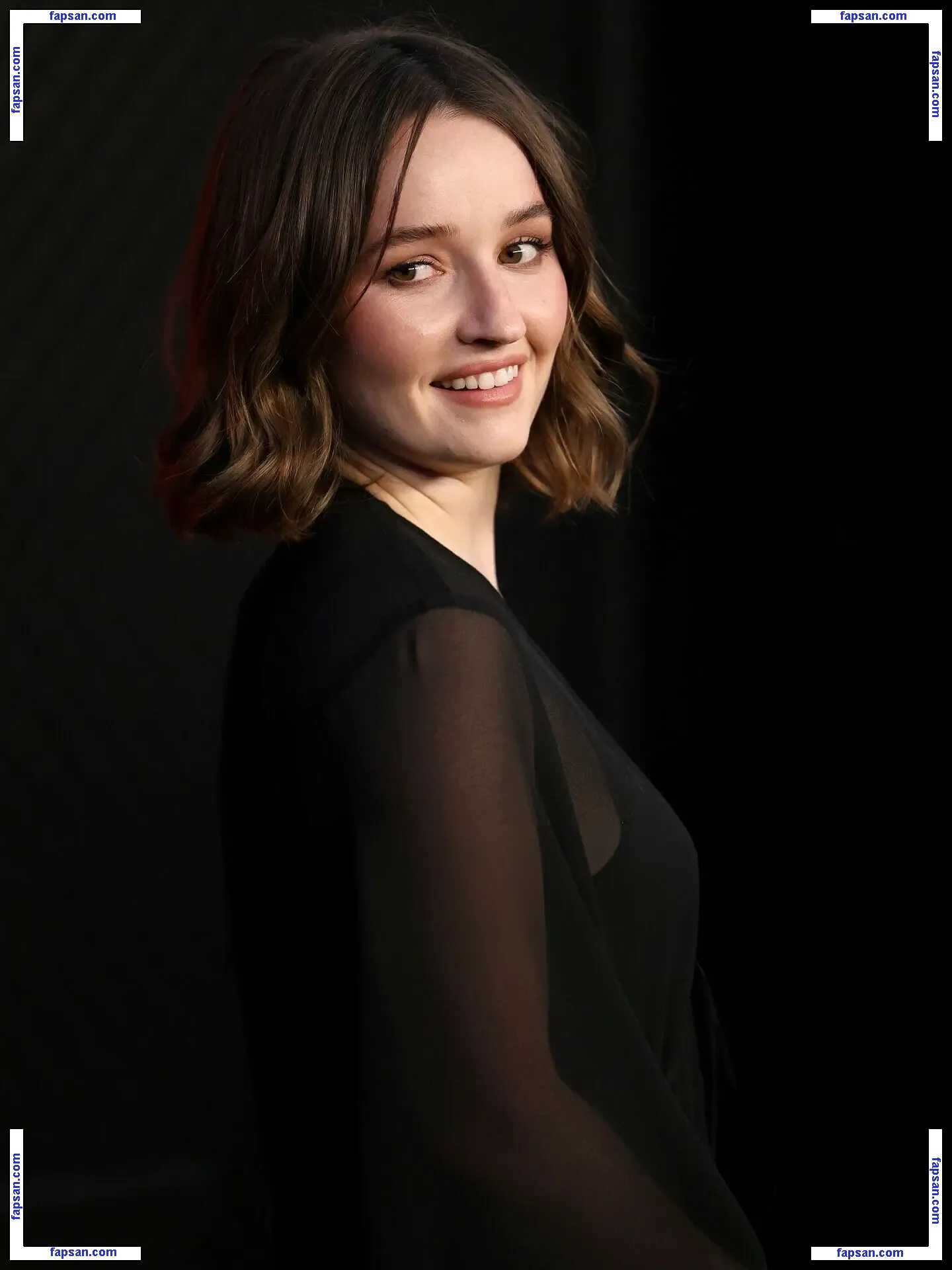 Kaitlyn Dever nude photo #0268 from OnlyFans