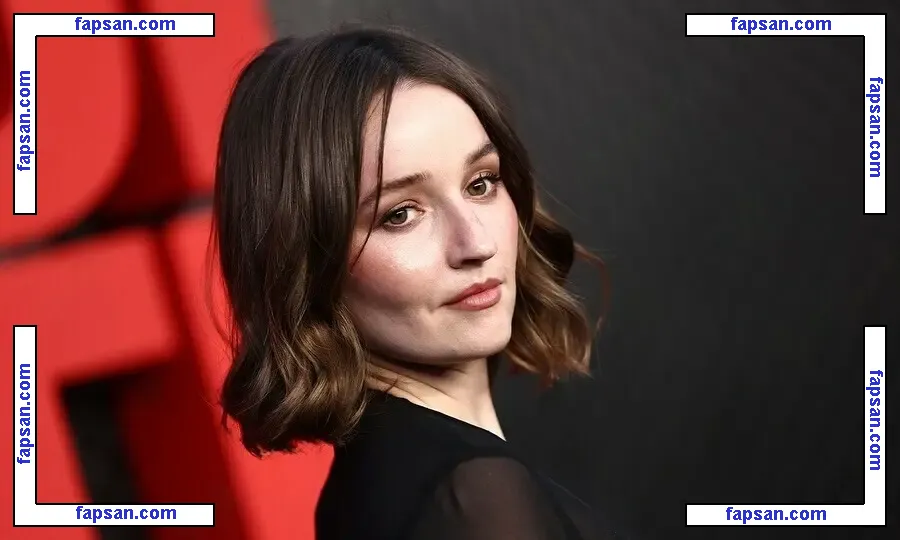 Kaitlyn Dever nude photo #0269 from OnlyFans