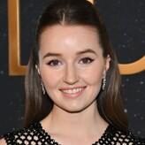 Kaitlyn Dever голая #0044