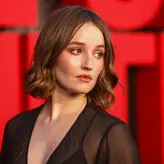 Kaitlyn Dever nude #0265