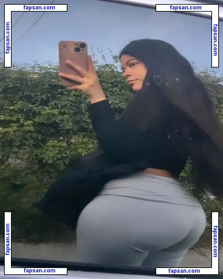 Kaitlynxmartinezz nude photo #0002 from OnlyFans