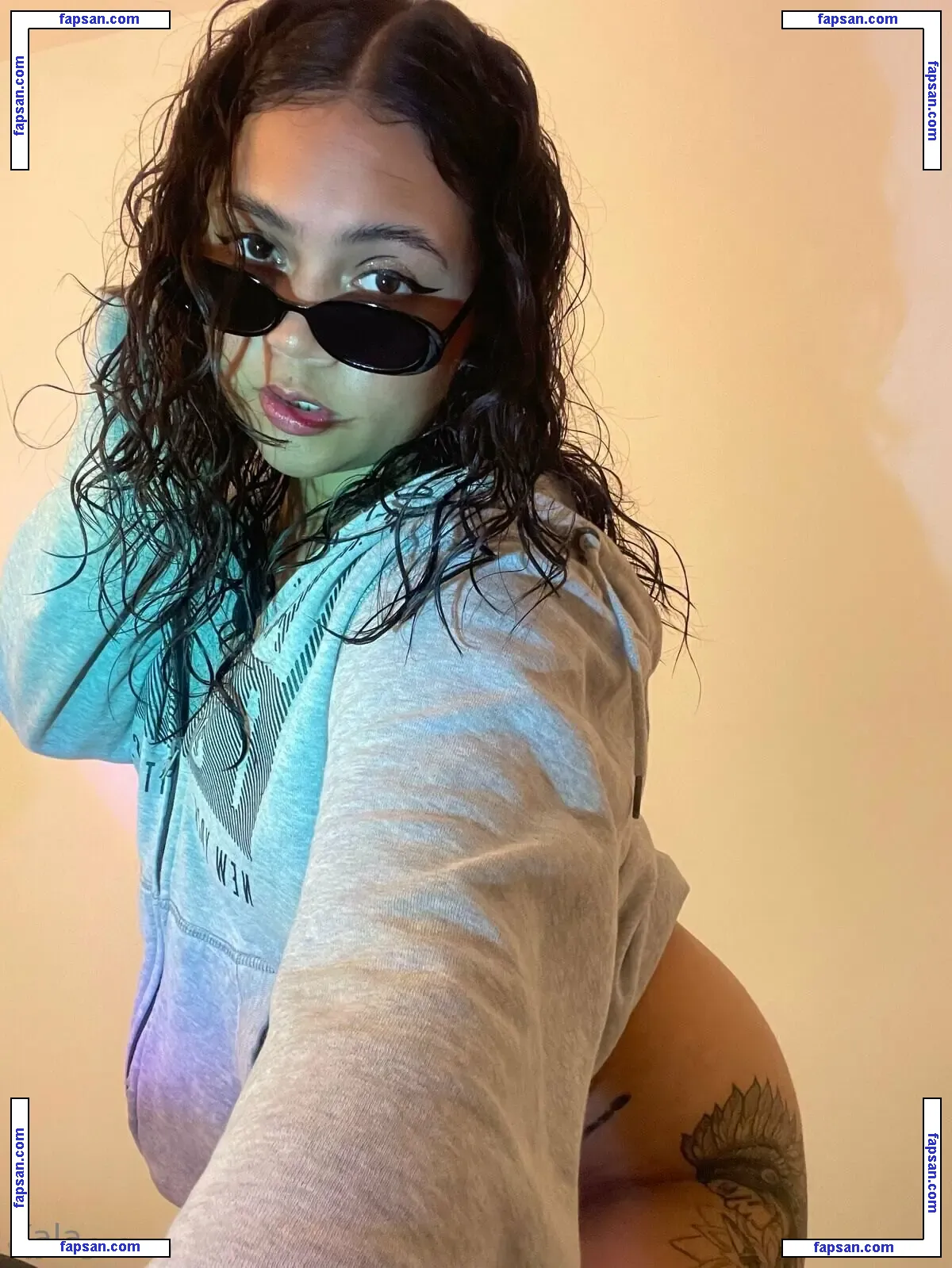 kalalain nude photo #0004 from OnlyFans