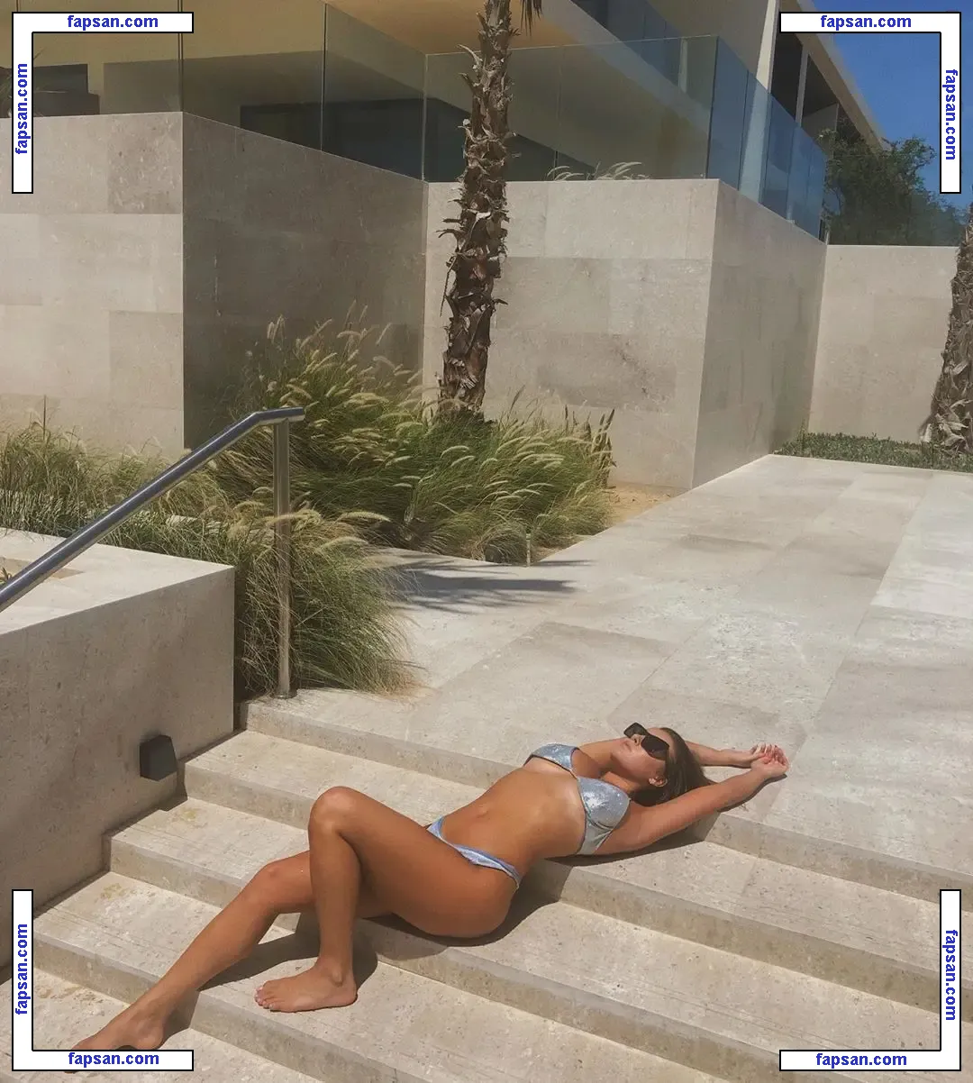 Kalani Hilliker голая фото #0018 с Онлифанс