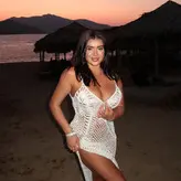 Kalani Hilliker голая #0357