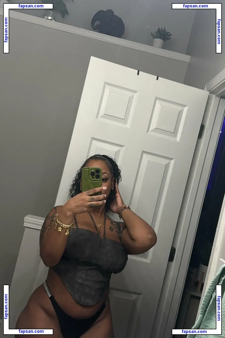 kalemlikesalem nude photo #0003 from OnlyFans