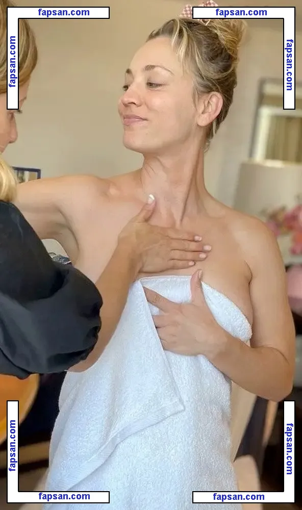 Kaley Cuoco nude photo #0831 from OnlyFans