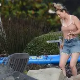 Kaley Cuoco nude #0586