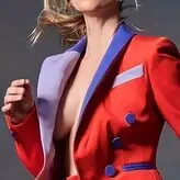 Kaley Cuoco голая #1655