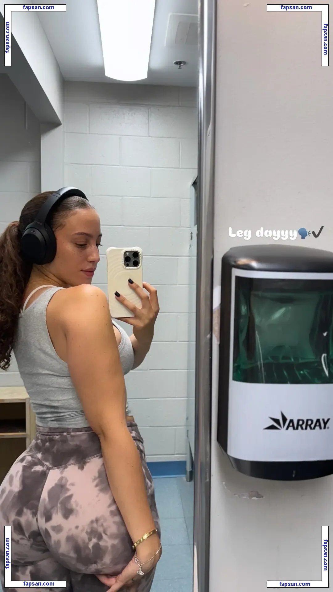 Kaliegh Robinson nude photo #0009 from OnlyFans