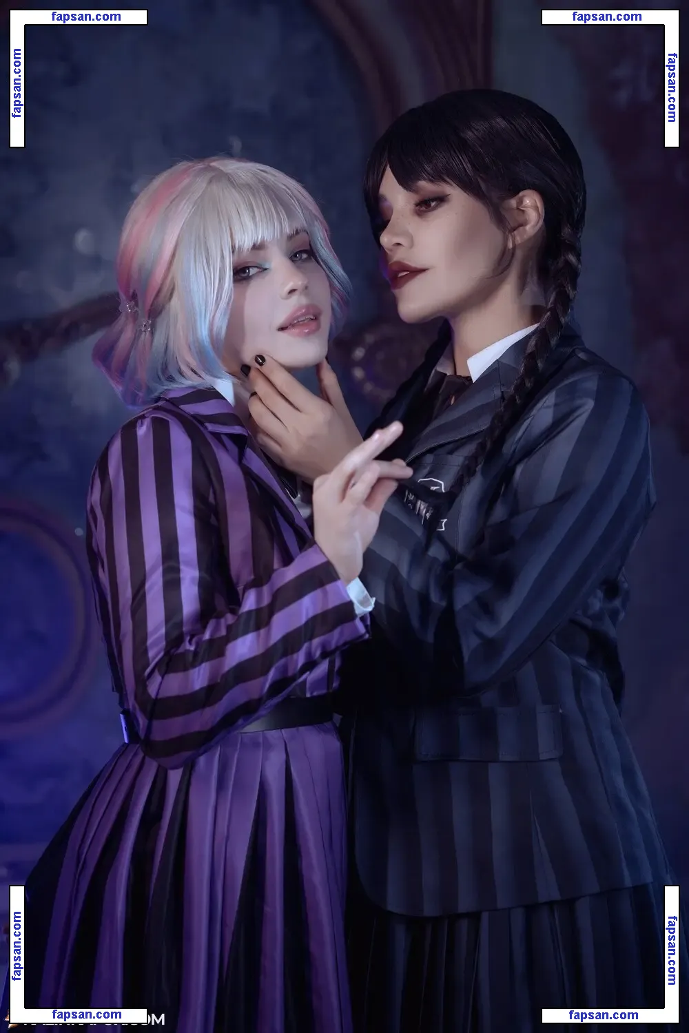 Kalinka Fox голая фото #0467 с Онлифанс