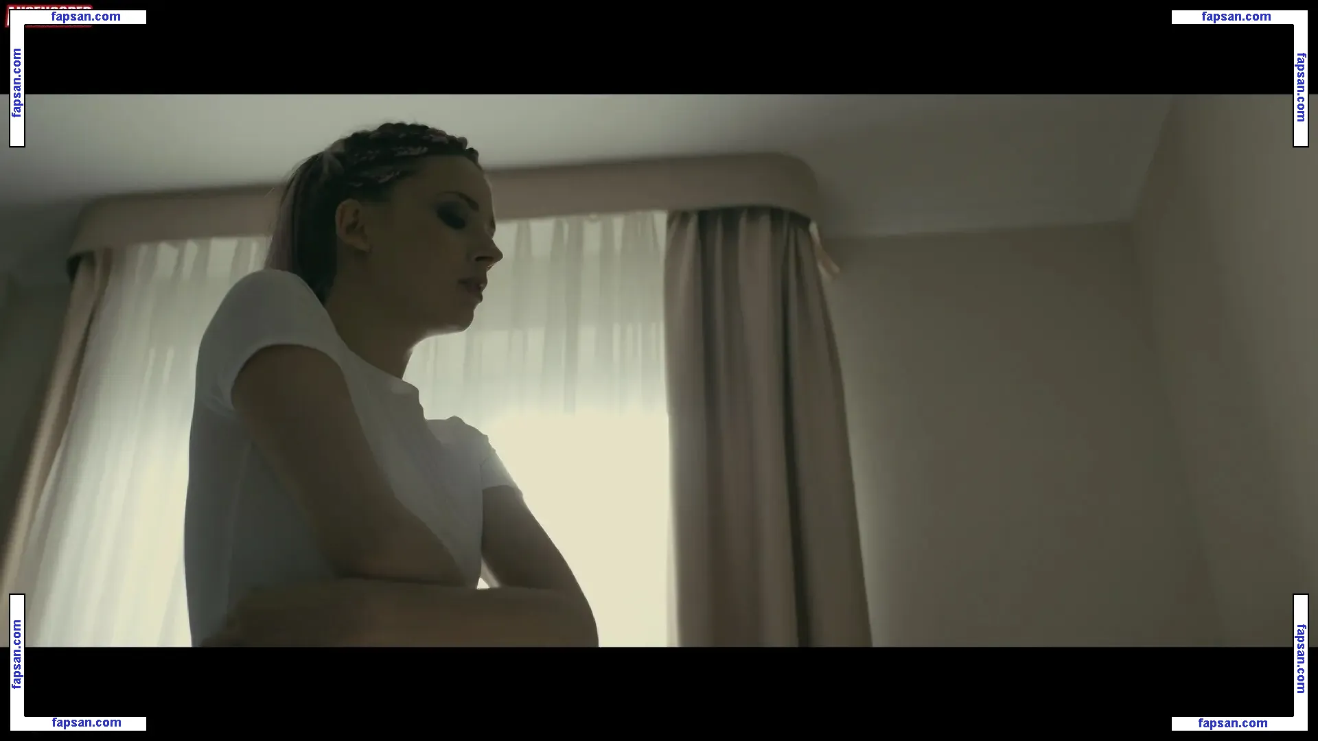 Kamila Sobczak голая фото #0013 с Онлифанс