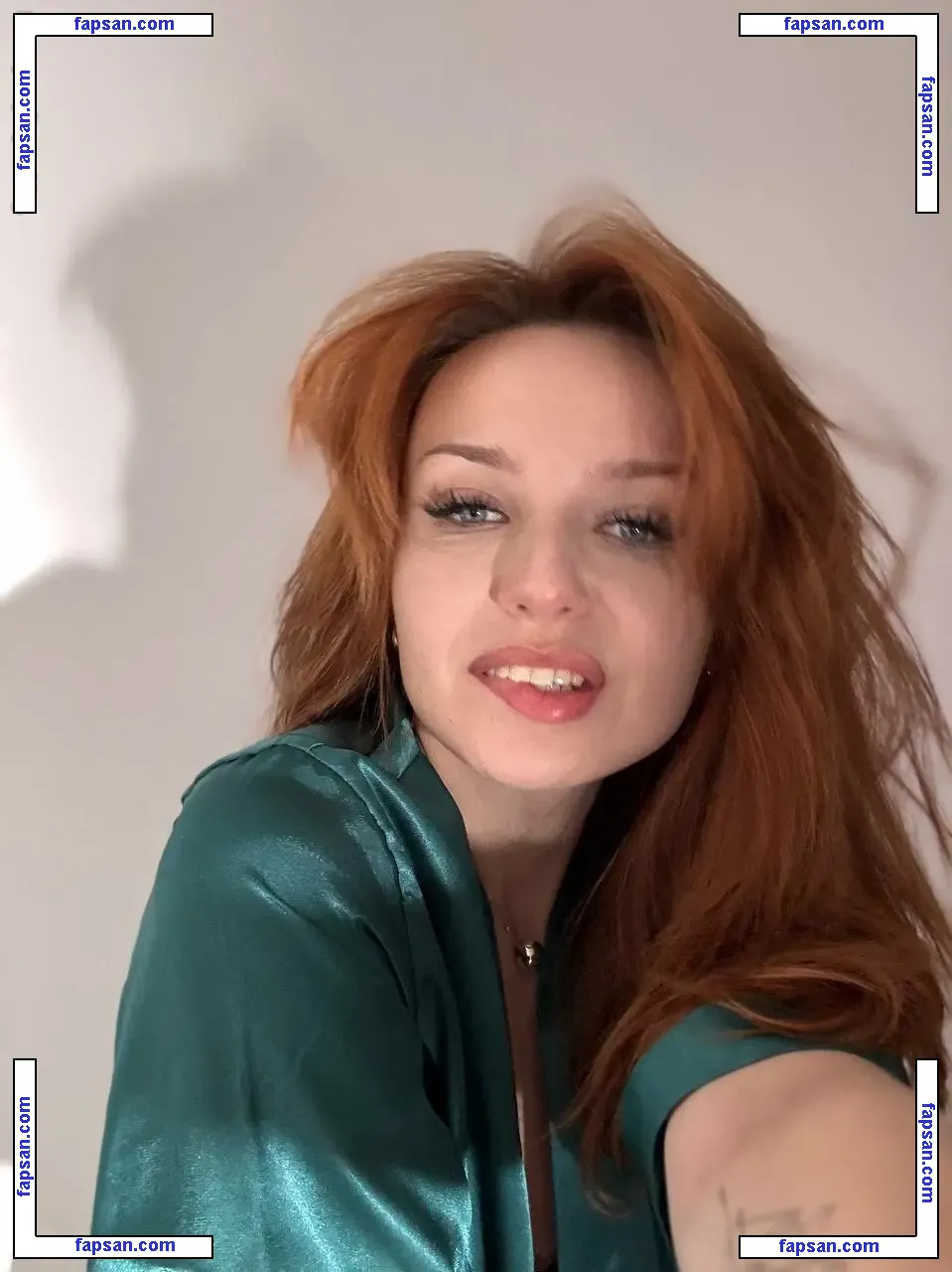 kamsharkk nude photo #0001 from OnlyFans