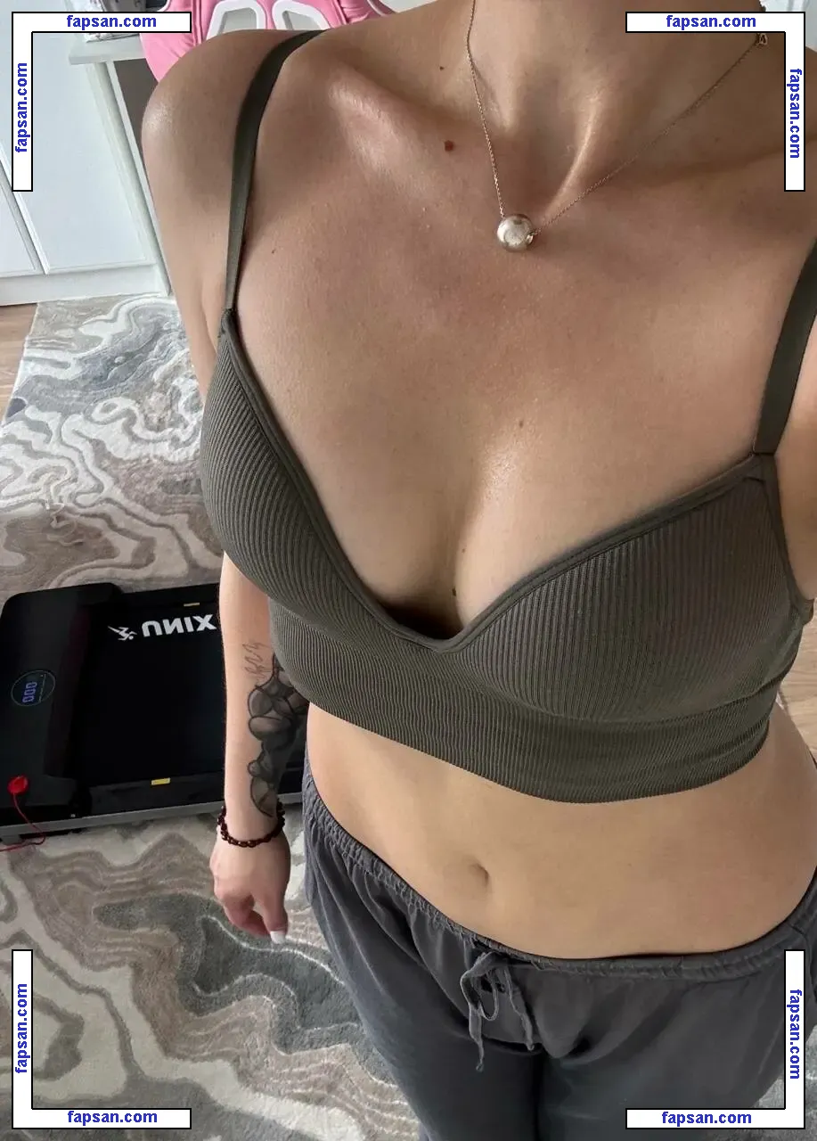 kamsharkk nude photo #0011 from OnlyFans