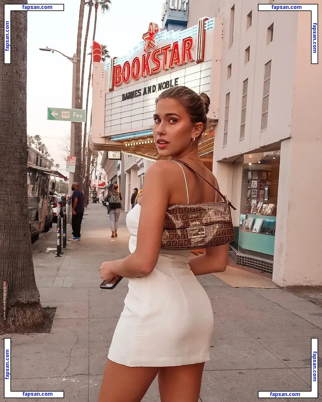 Kara Del Toro голая фото #2714 с Онлифанс
