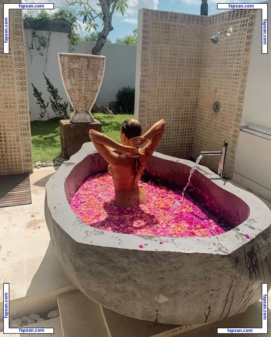 Kara Del Toro nude photo #2718 from OnlyFans