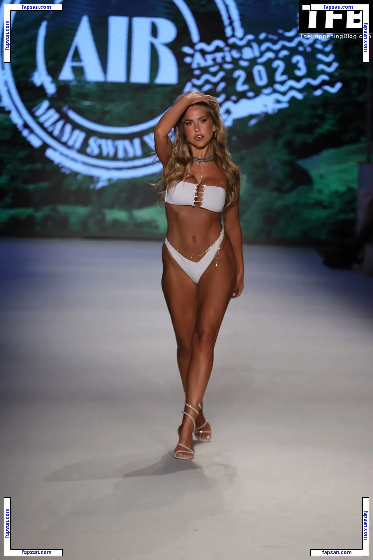 Kara Del Toro nude photo #4218 from OnlyFans