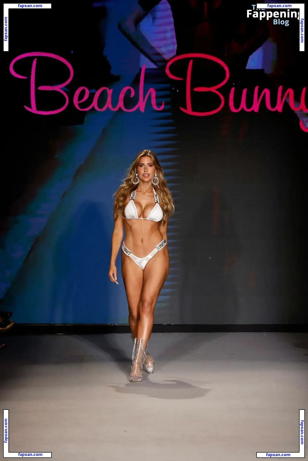 Kara Del Toro nude photo #5352 from OnlyFans
