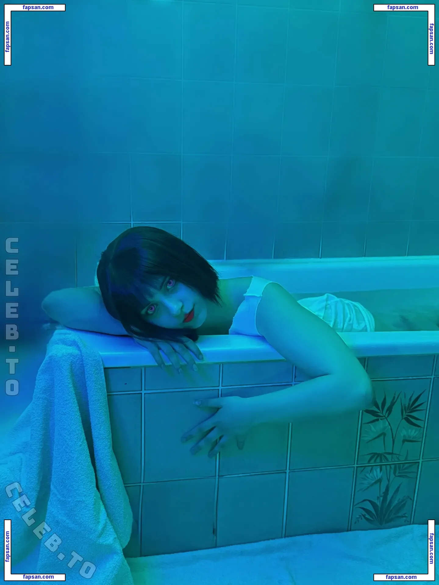 Karamelori голая фото #0002 с Онлифанс