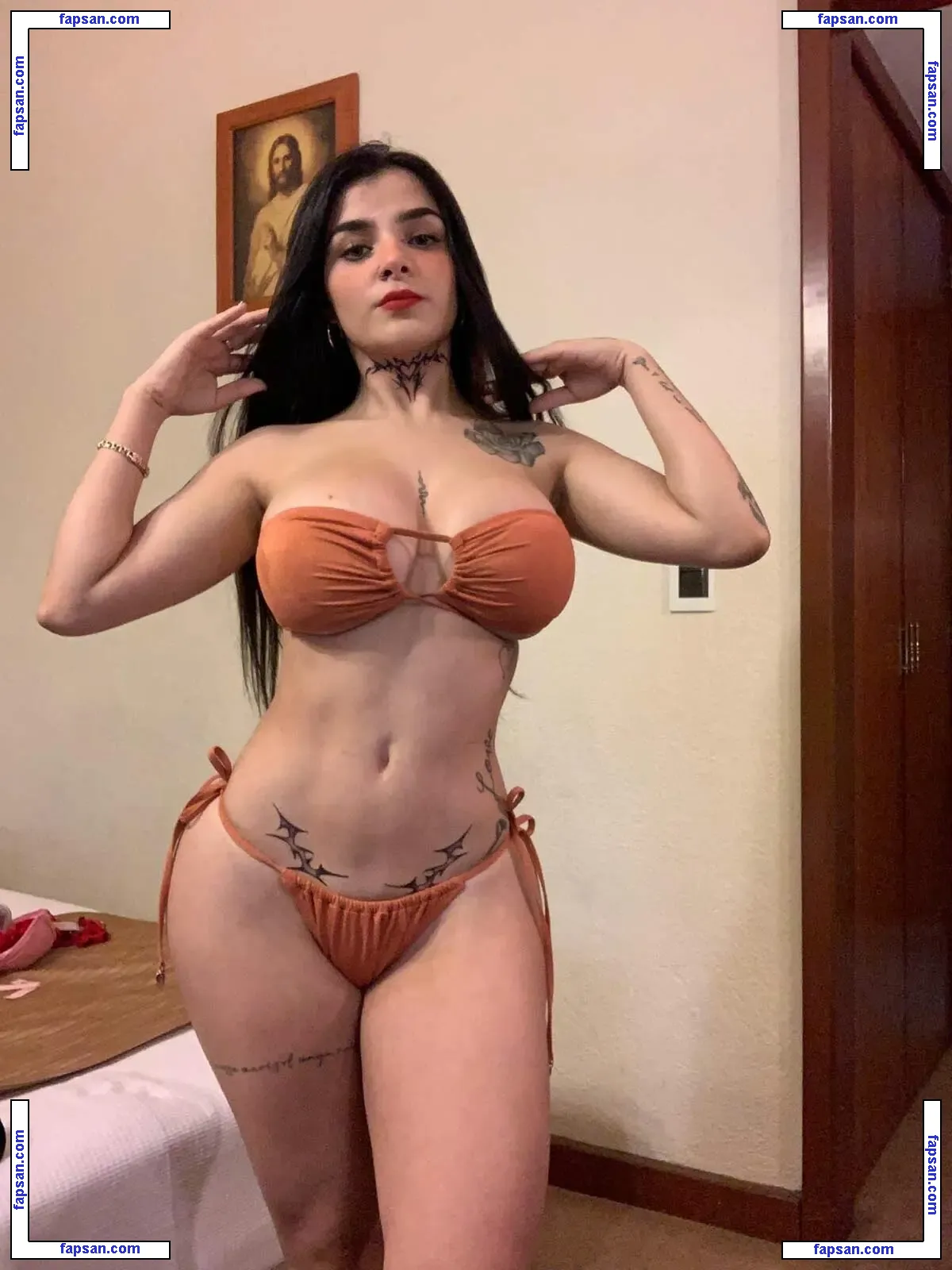 karelyruíz nude photo #0022 from OnlyFans