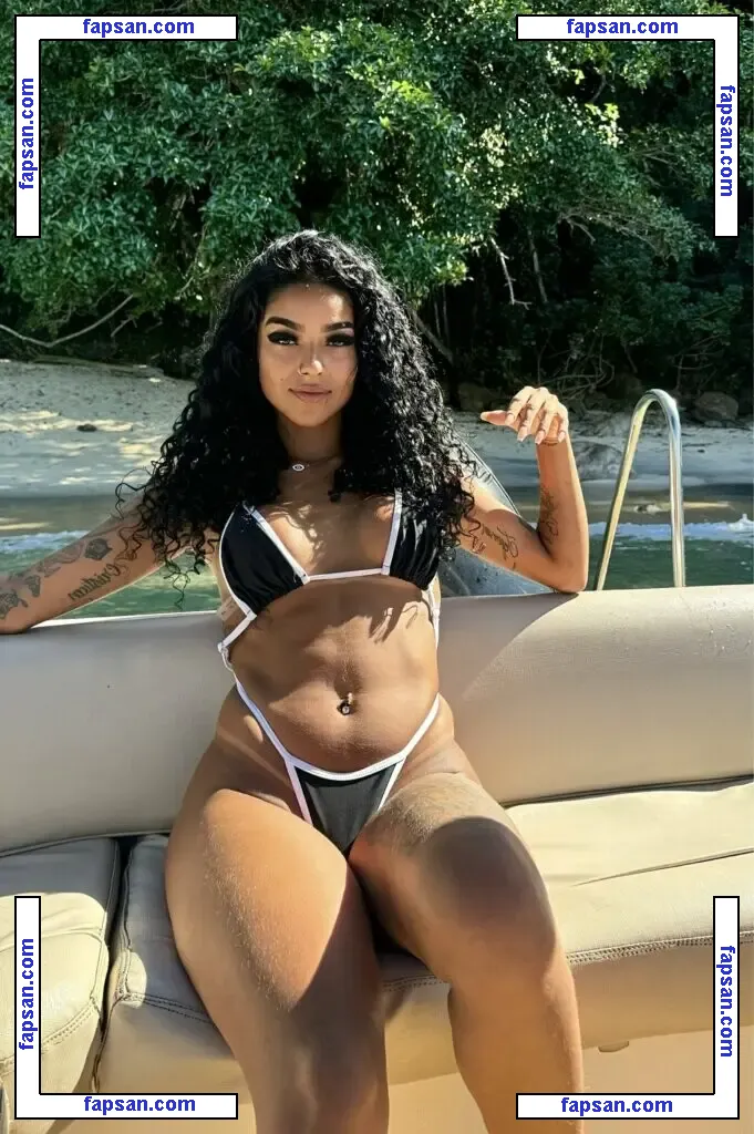 Karen Alencar nude photo #0011 from OnlyFans