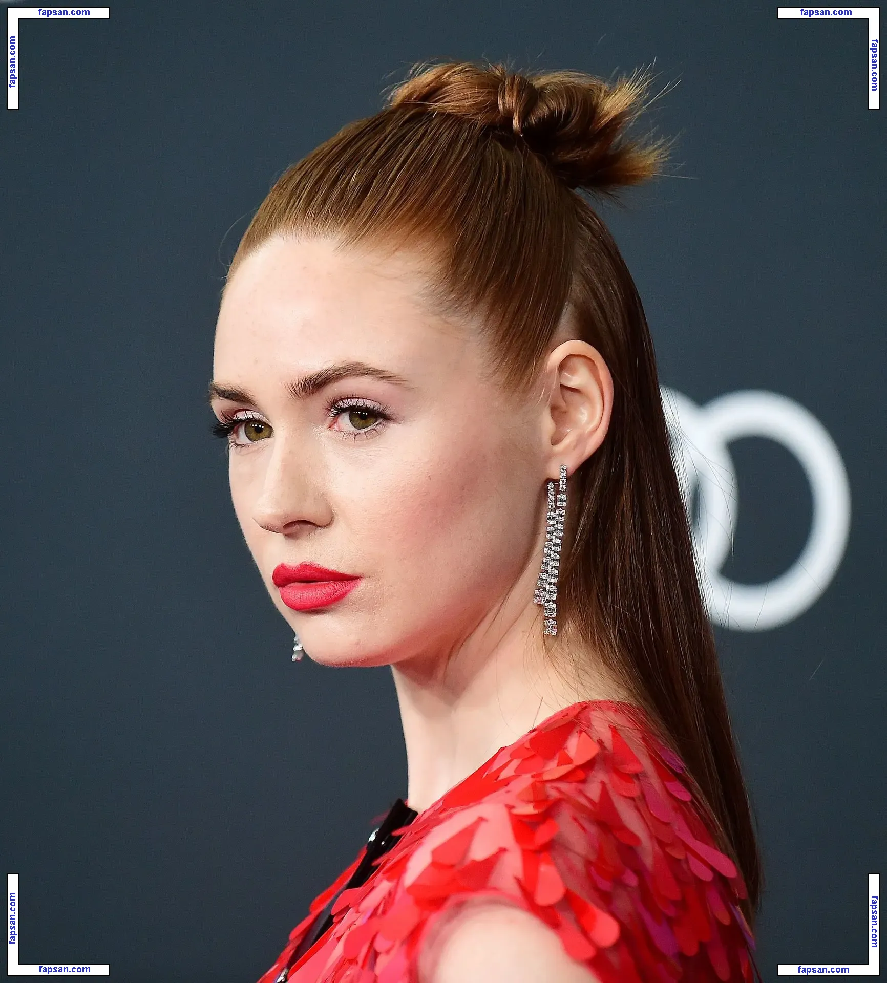 Karen Gillan голая фото #0077 с Онлифанс