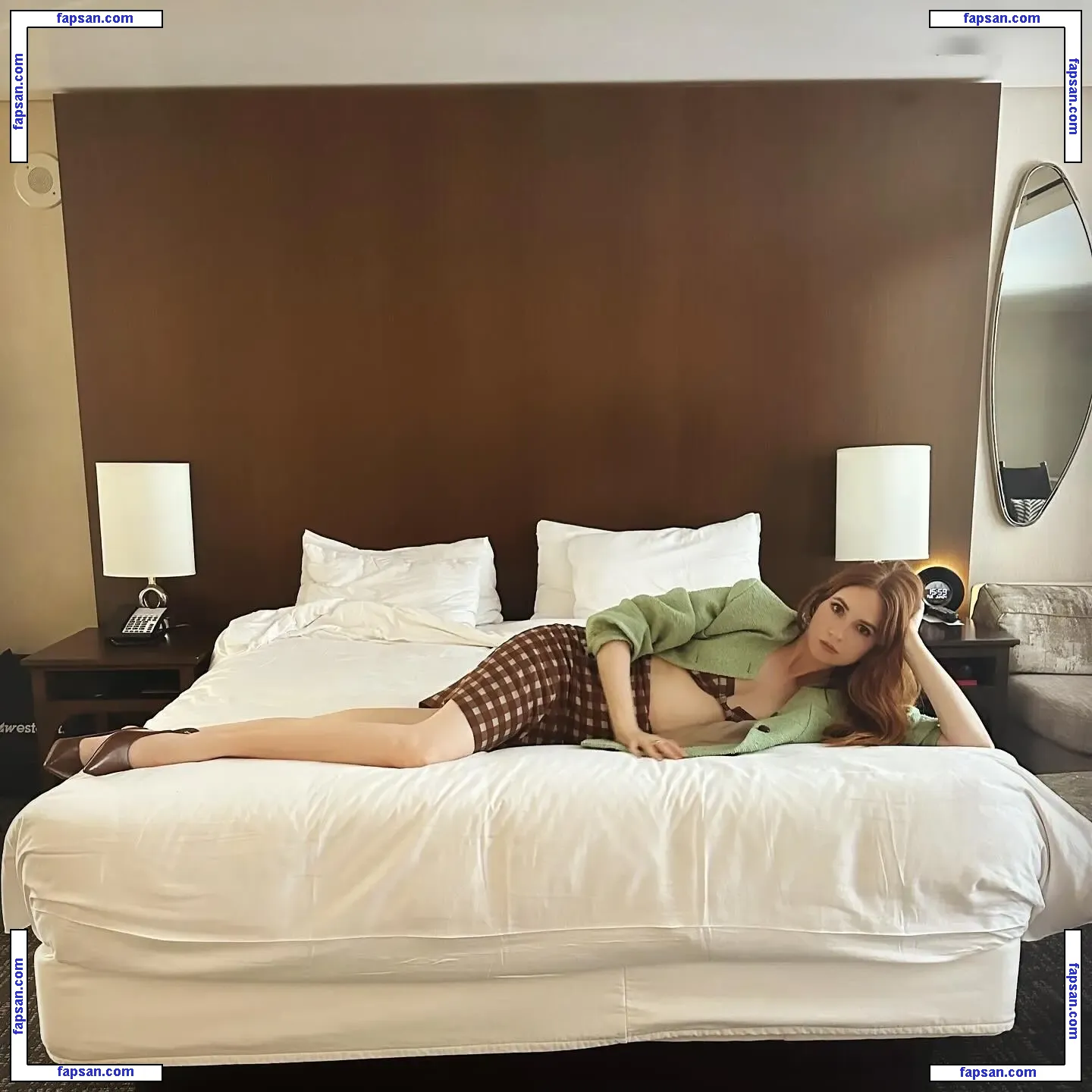 Karen Gillan nude photo #0550 from OnlyFans