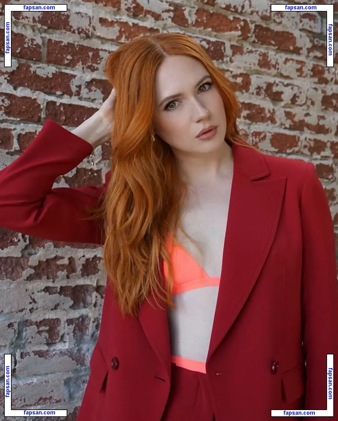 Karen Gillan nude photo #0583 from OnlyFans