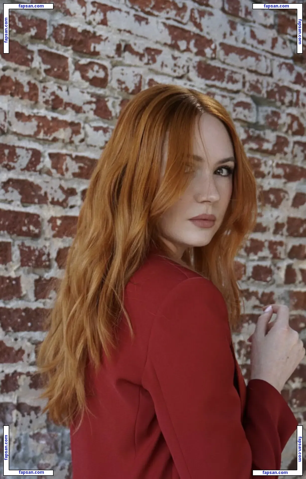 Karen Gillan nude photo #0587 from OnlyFans