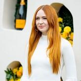 Karen Gillan голая #0436