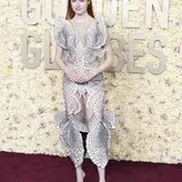 Karen Gillan голая #0522