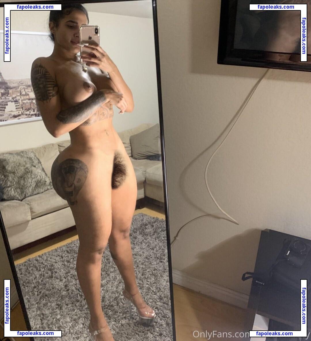 Karen Havary / Havaryk / Queen Havary / queenhavaryk / queenhavaryk7 nude photo #0001 from OnlyFans