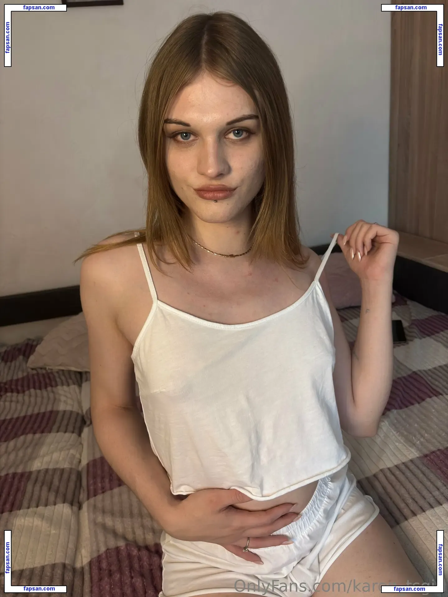 karen_tsgirl nude photo #0013 from OnlyFans
