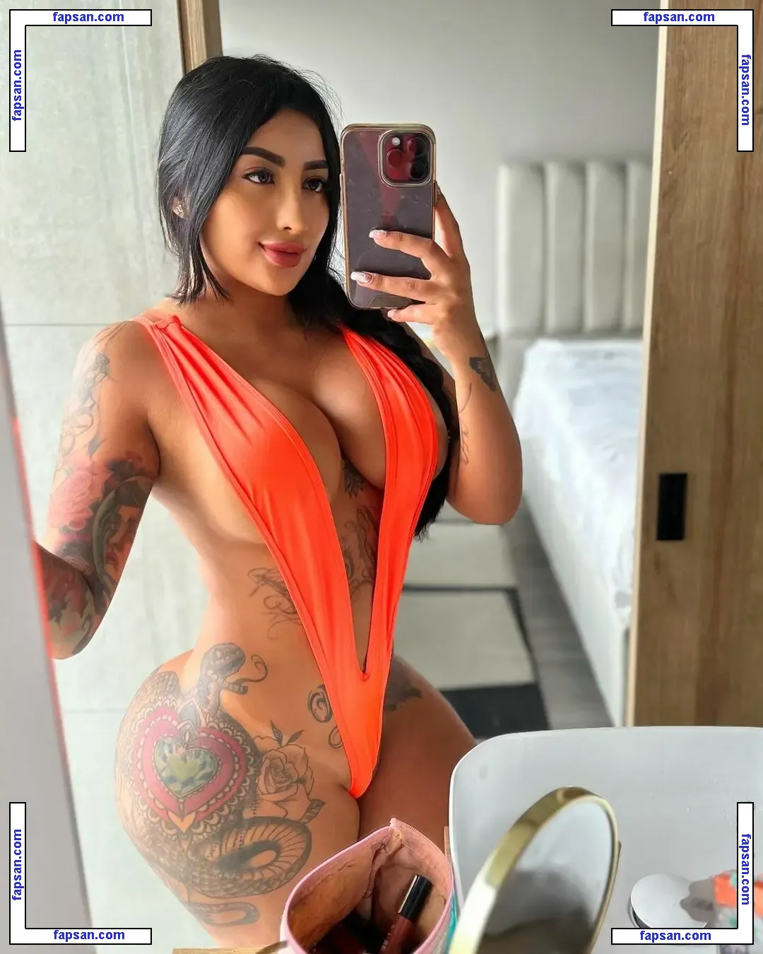 Karencifuentes nude photo #0009 from OnlyFans