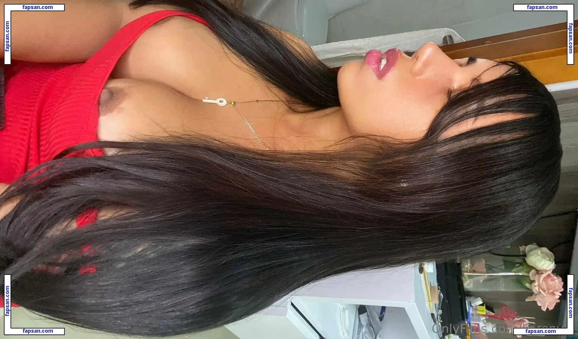 karenvip nude photo #0009 from OnlyFans