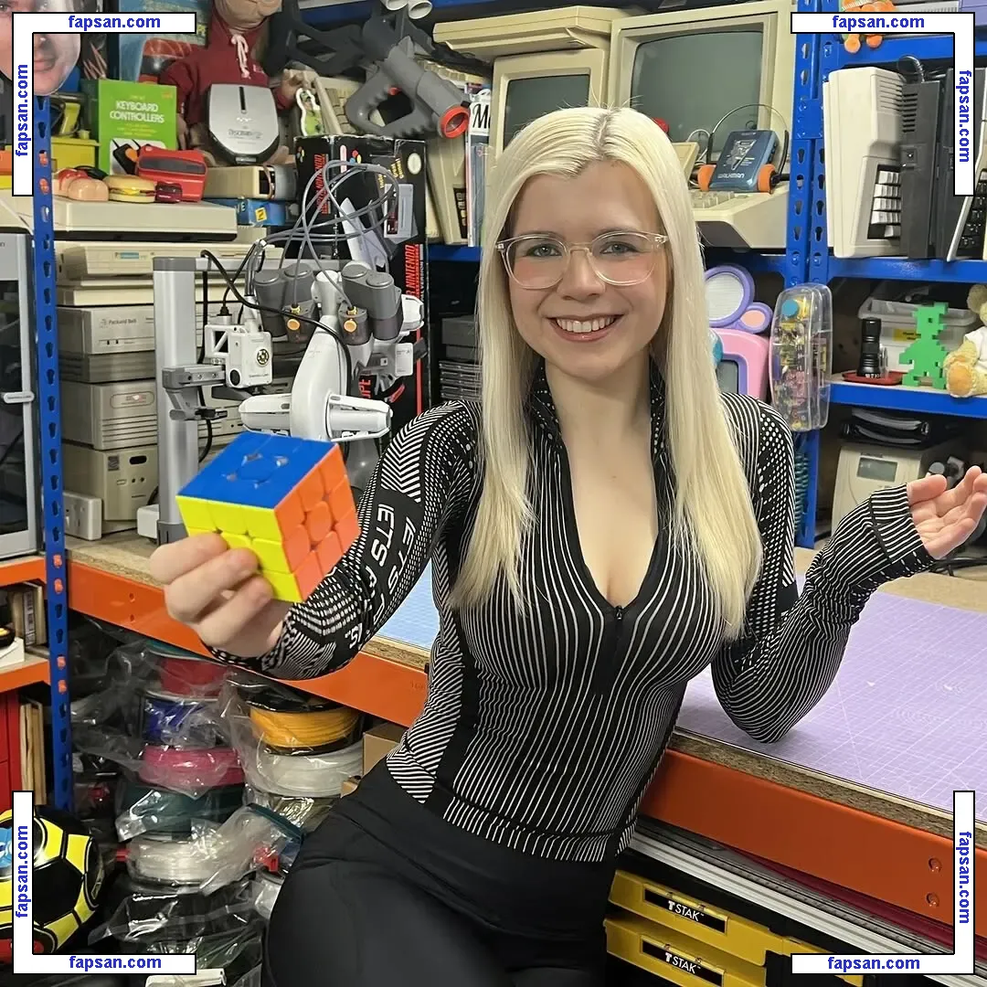 Kari Lawler голая фото #0010 с Онлифанс