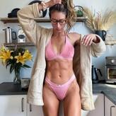 Karina Elle голая #0174