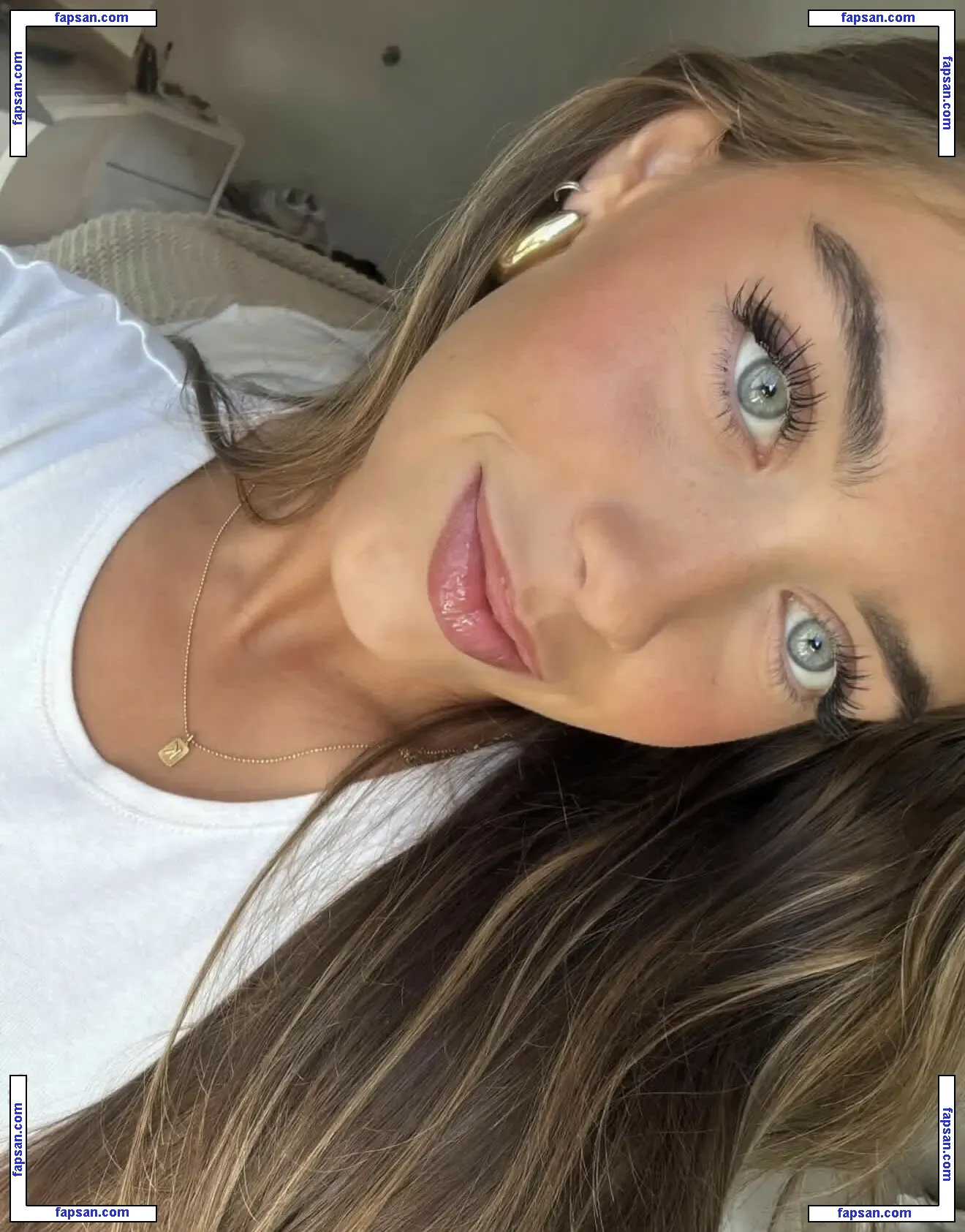 Karina Hemelt голая фото #0013 с Онлифанс