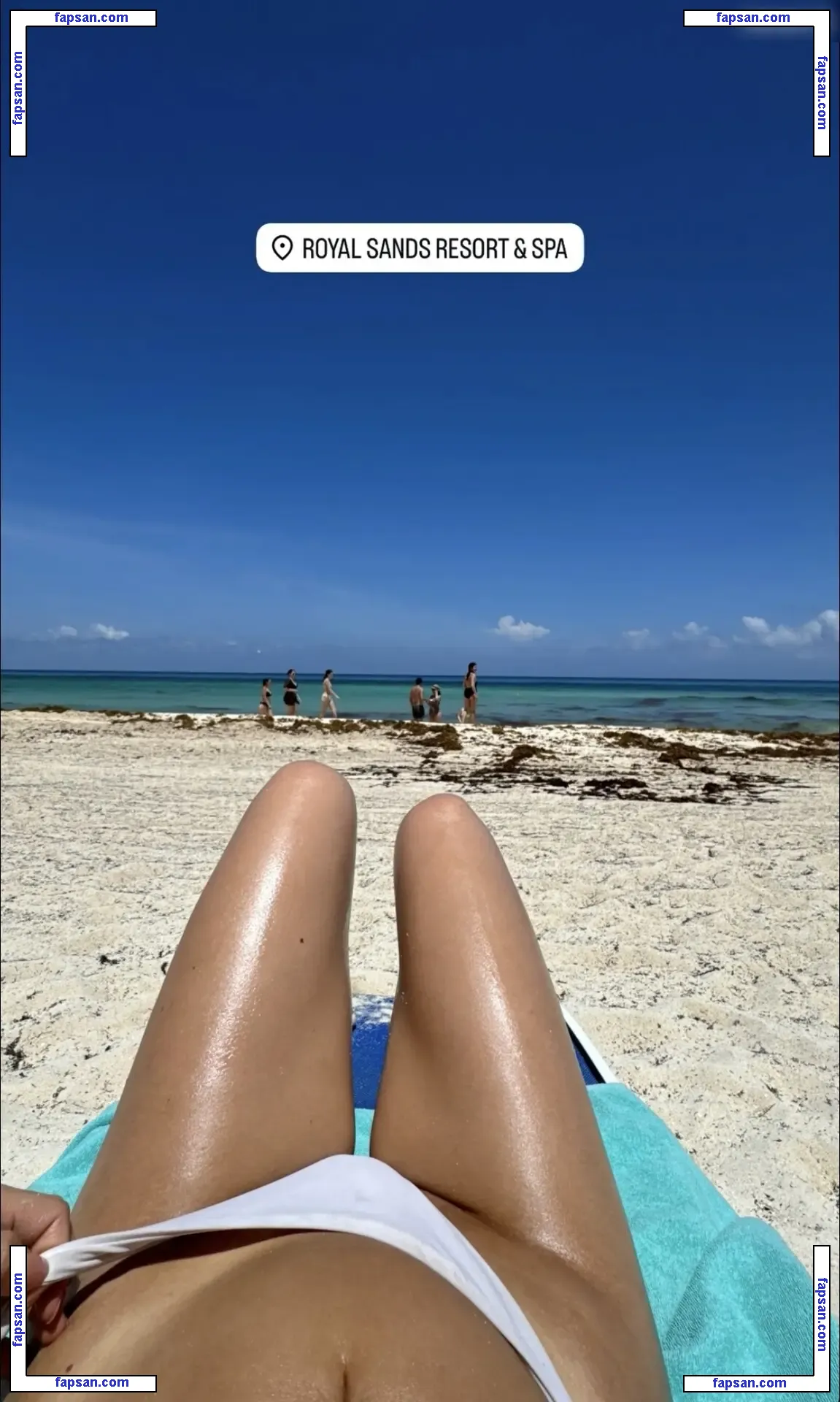 Karina Scherzer nude photo #0023 from OnlyFans