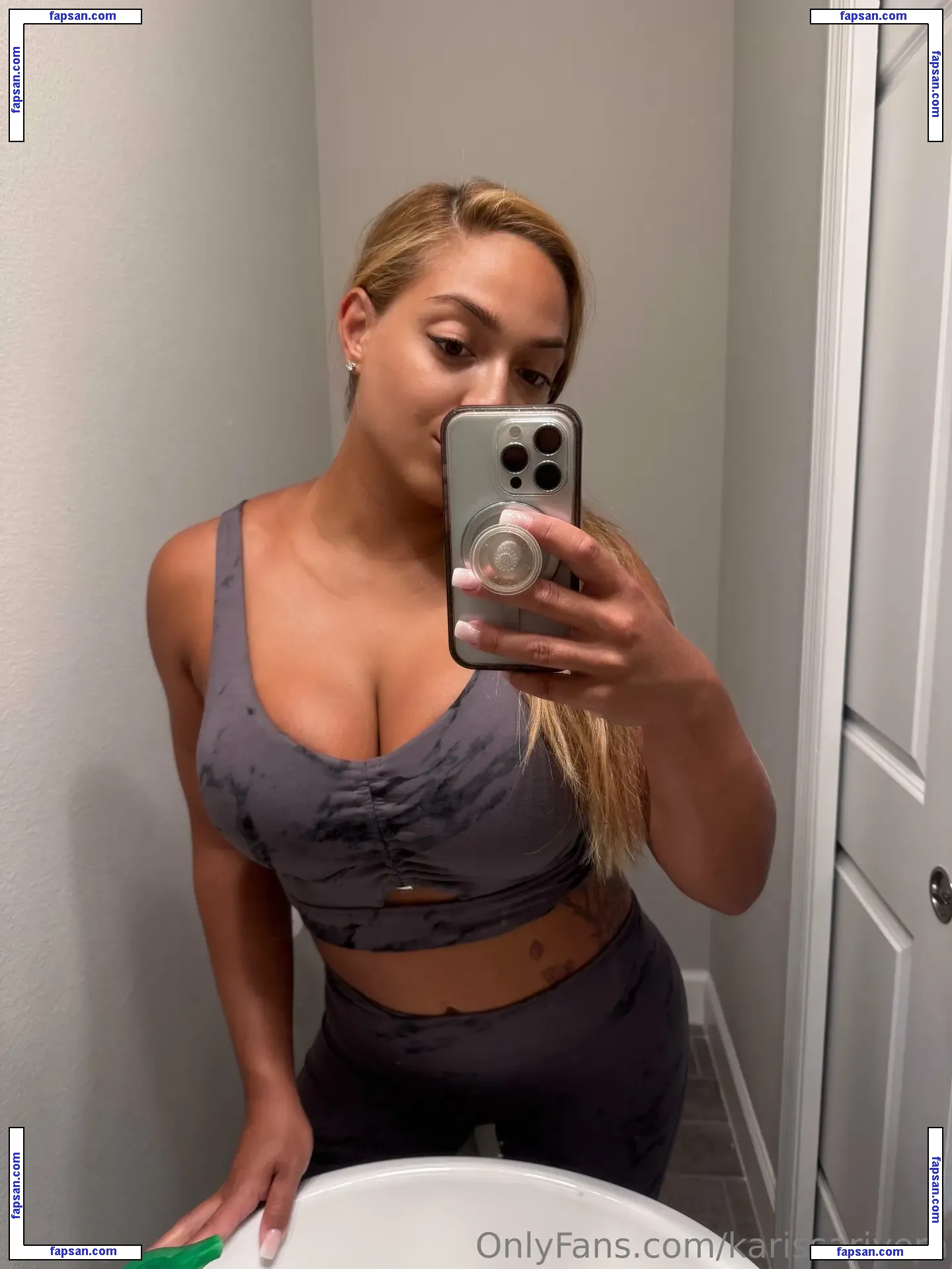 karissarivera голая фото #0036 с Онлифанс