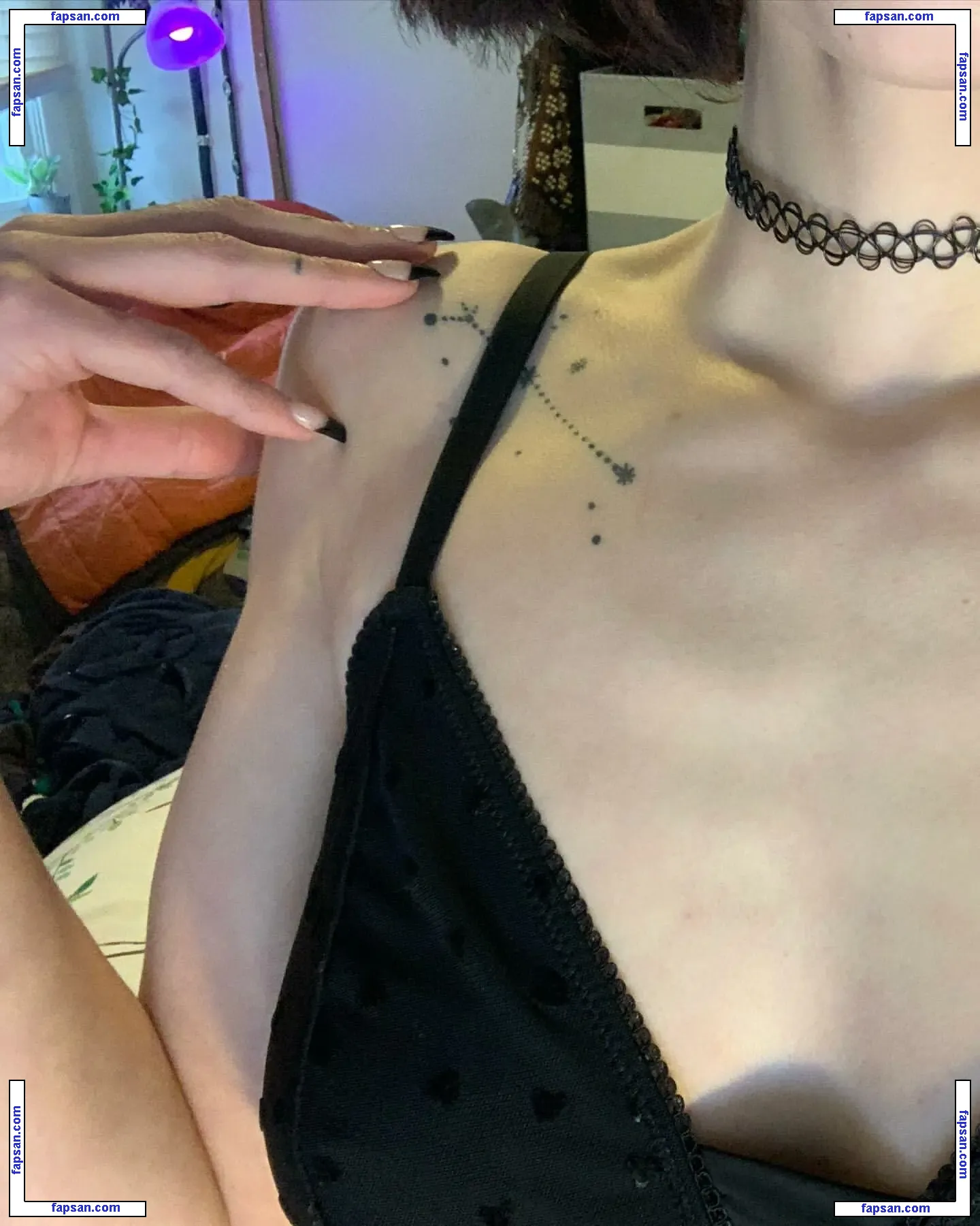 karleexx01 nude photo #0005 from OnlyFans