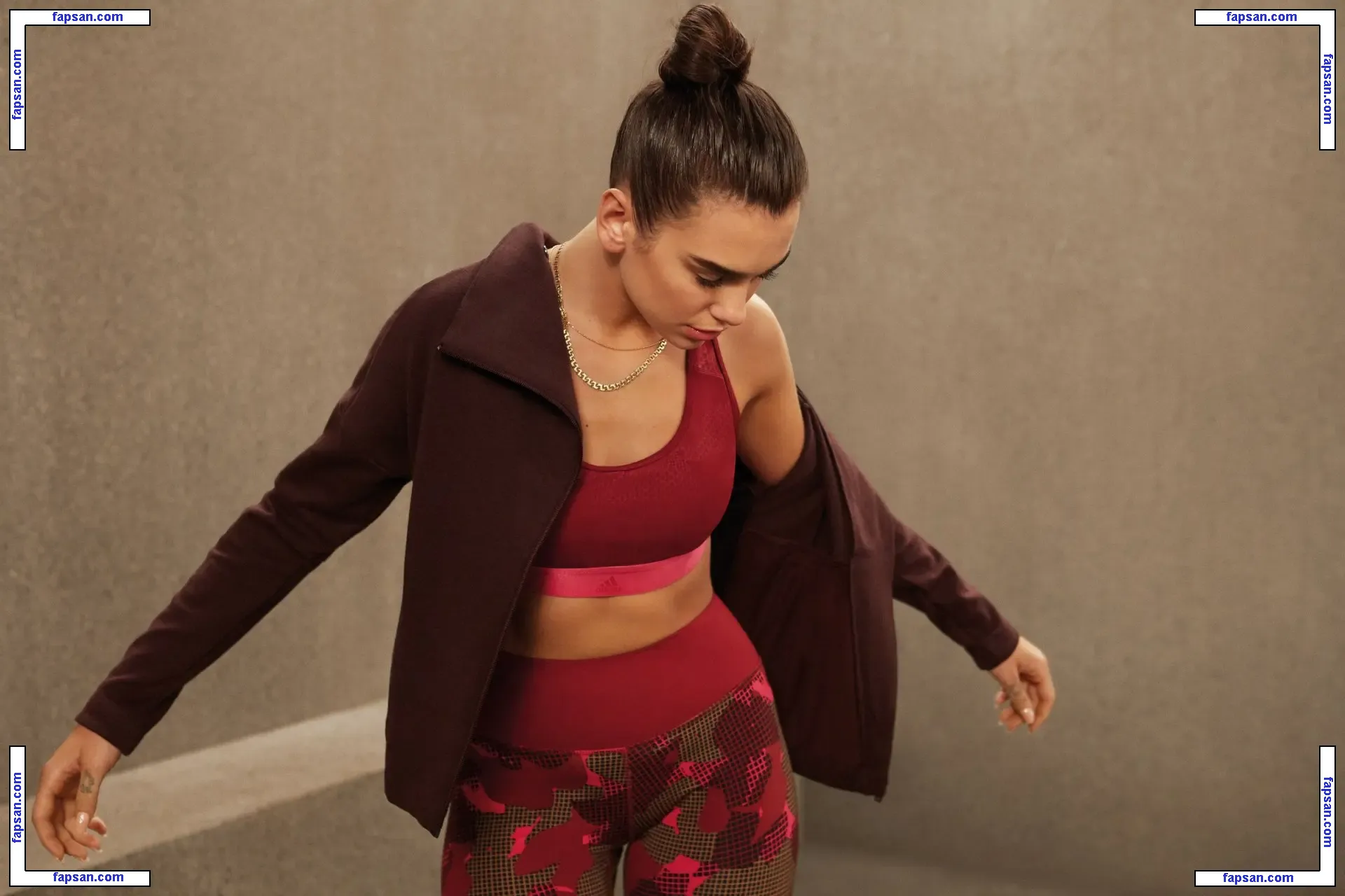 Karlie Kloss nude photo #0004 from OnlyFans