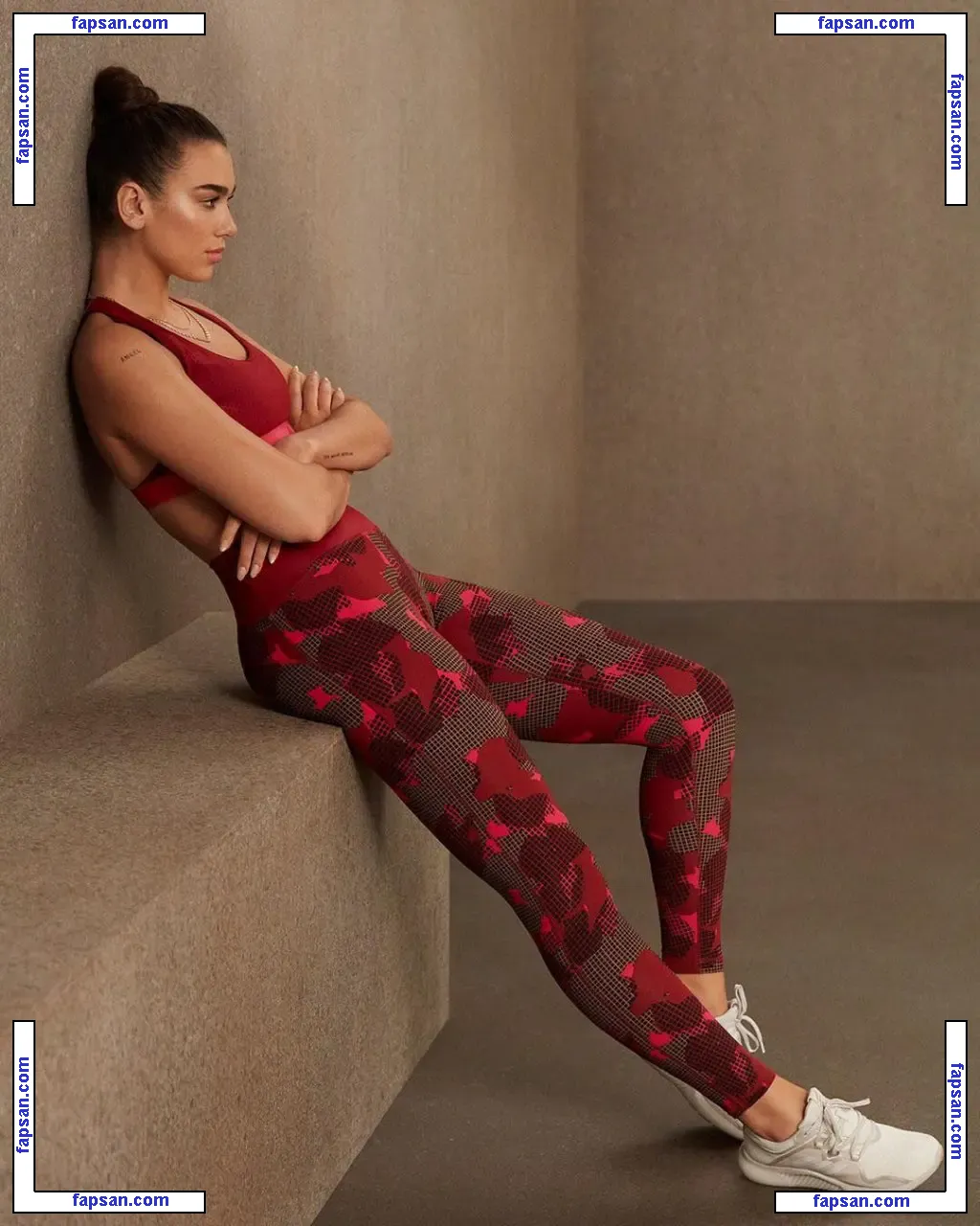 Karlie Kloss nude photo #0012 from OnlyFans