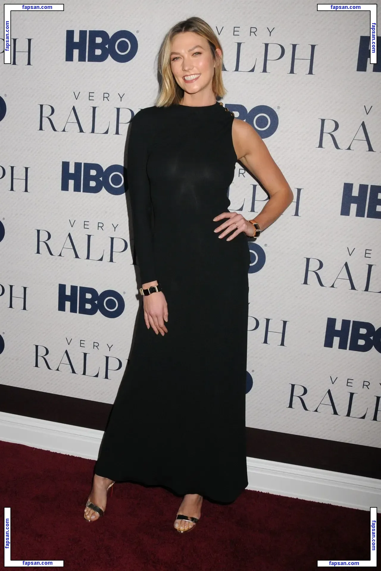 Karlie Kloss nude photo #0357 from OnlyFans