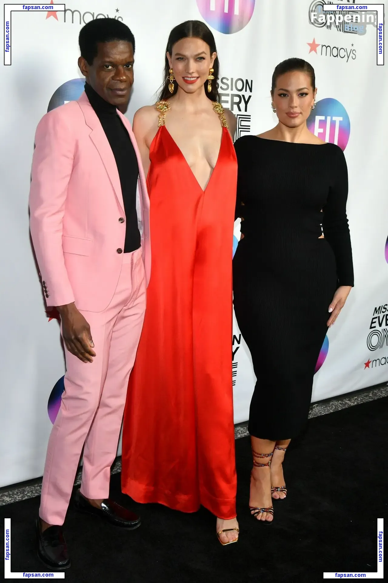 Karlie Kloss nude photo #0787 from OnlyFans