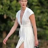 Karlie Kloss nude #0399