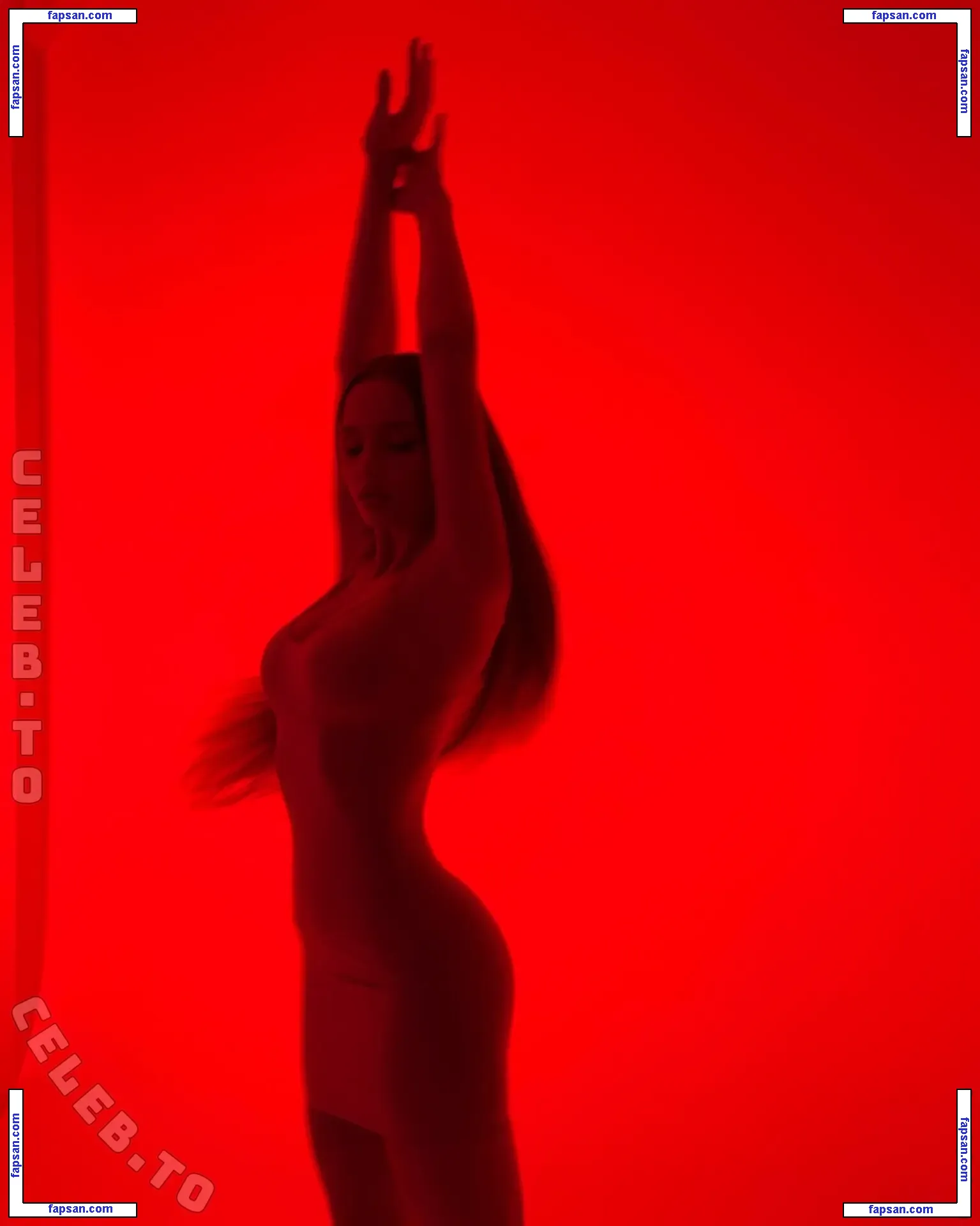 KarnaVal голая фото #0017 с Онлифанс