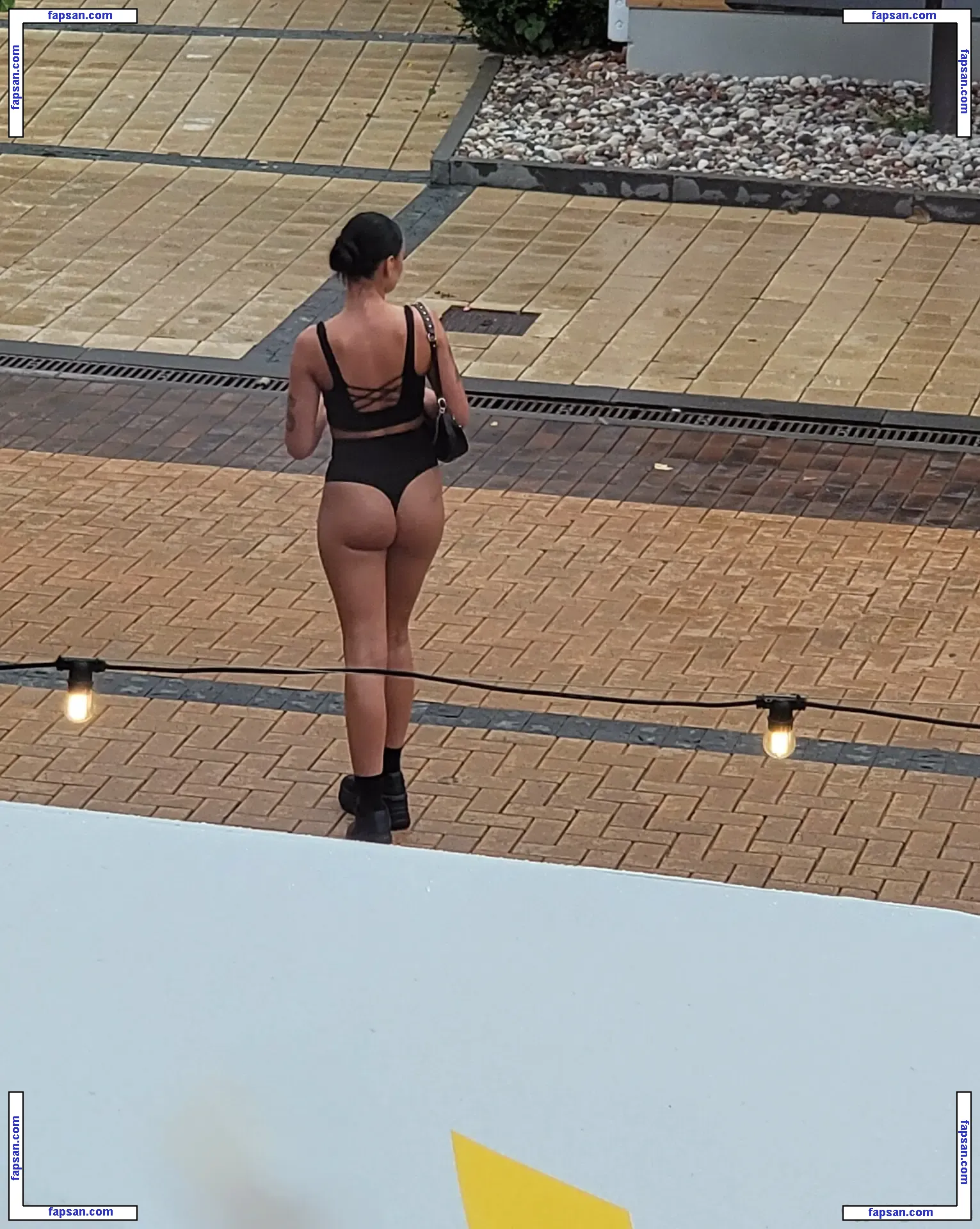 Karolina Meschino nude photo #0037 from OnlyFans