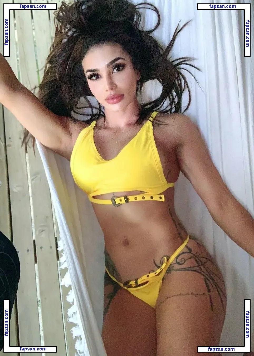 Karoline Rodríguez nude photo #0003 from OnlyFans