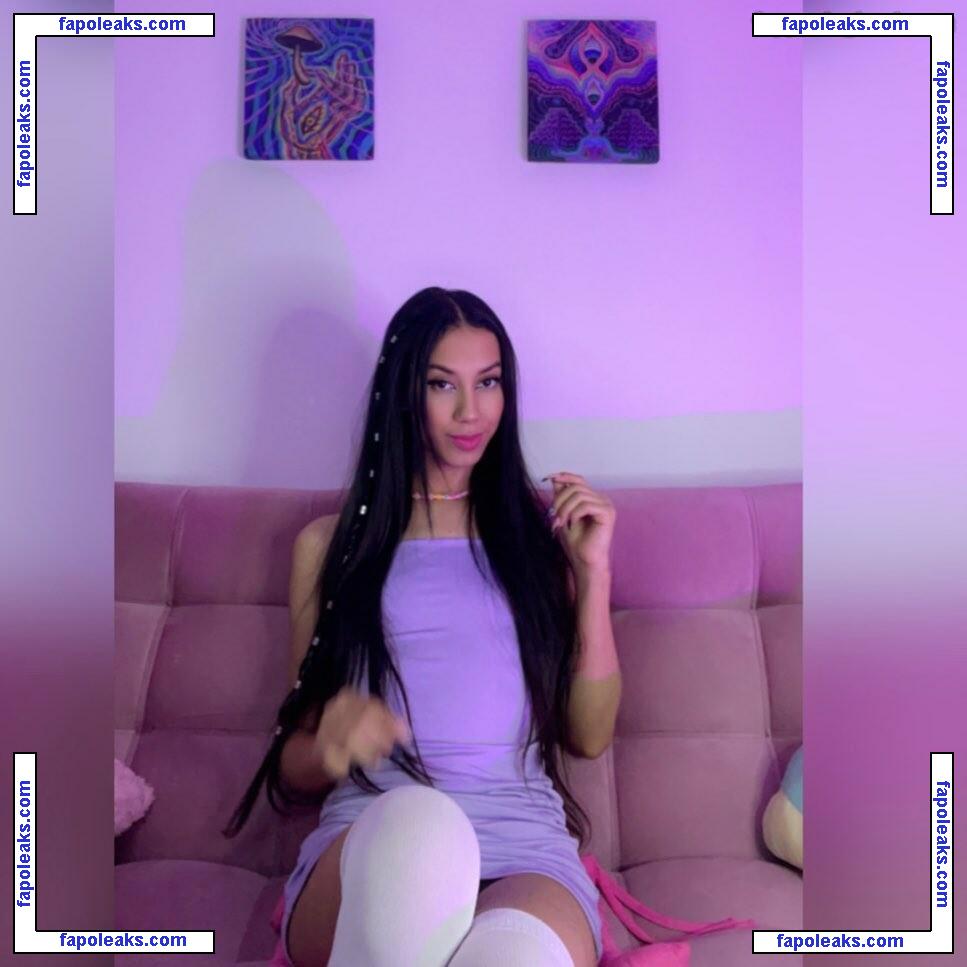 Karoll Valencia / dramakaroll / lovelykaroll nude photo #0011 from OnlyFans