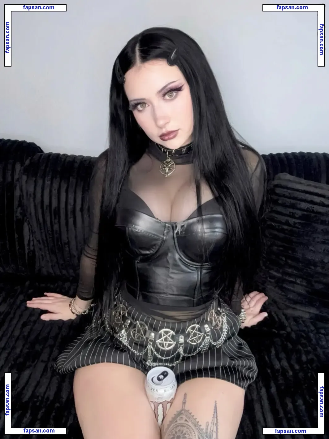 Karrigan Taylor nude photo #0093 from OnlyFans